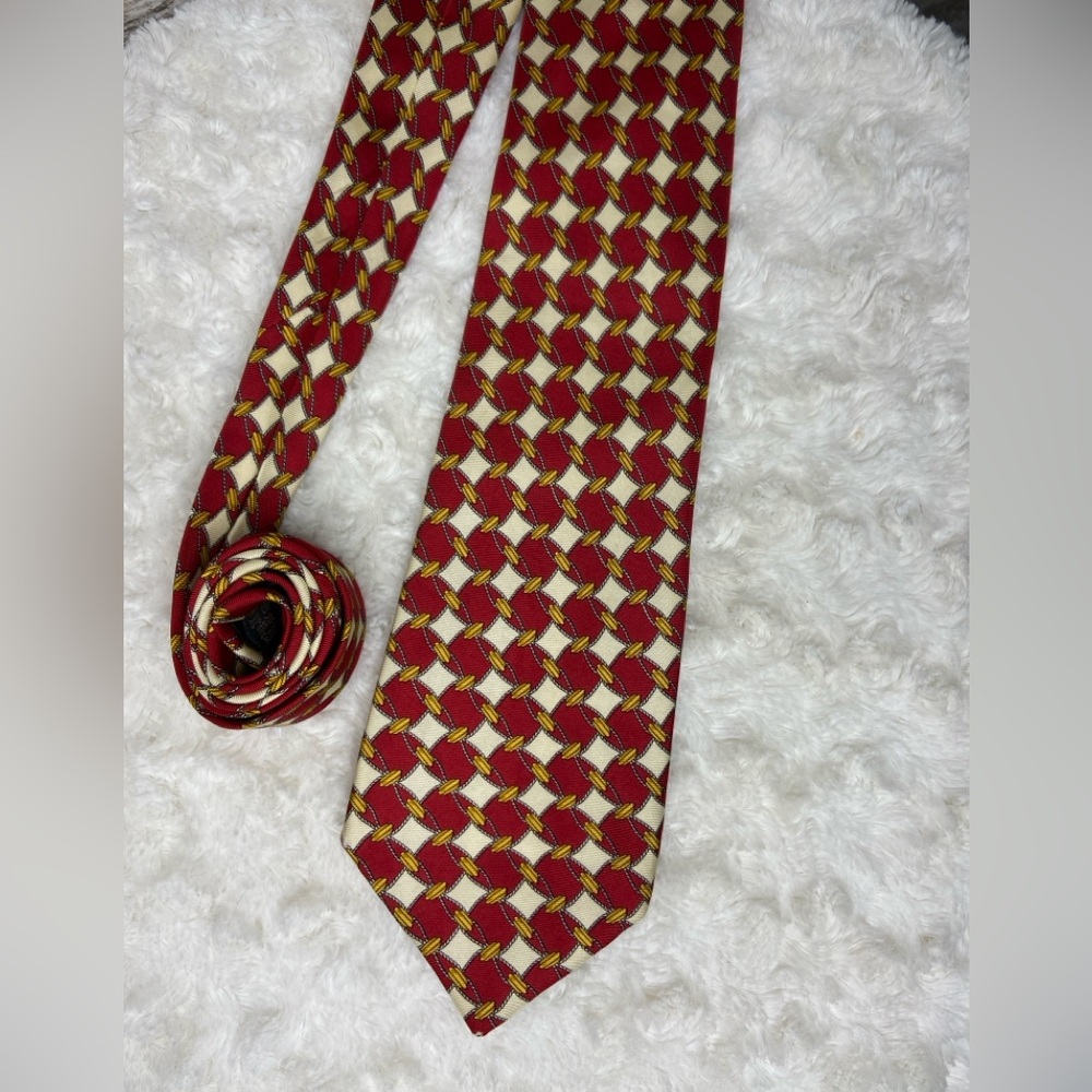 Vintage Burberry Burberry's of London Silk Tie GUC! Red Gold